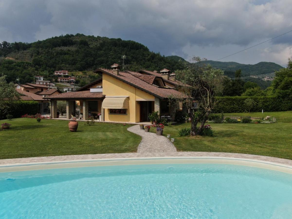 Villa Giulia Gragnola Exterior photo